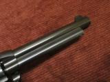 RUGER SINGLE SIX .22LR - OLD MODEL - 3-SCREW - 5 1/2-INCH - MADE IN 1963 - NEAR MINT - 4 of 13