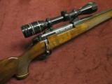WEATHERBY MARK V .300 WYB. MAG. - PRETTY WOOD - WITH WEATHERBY SCOPE - EXCELLENT - 2 of 13