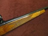 WEATHERBY MARK V VARMINTMASTER .22-250 - GERMAN - 26-INCH - PRETTY WOOD - NEAR MINT - 4 of 15