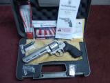 SMITH & WESSON 629-6 COMPETITOR - .44 MAGNUM - PERFORMANCE CENTER - NEAR MINT IN BOX - 1 of 15