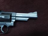 SMITH & WESSON MODEL 66-2 - .357 MAGNUM - 4-INCH - STAINLESS - EXCELLENT - 3 of 9