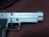 SIG SAUER P226 S - X5 - 9MM - SAO - STAINLESS - GERMAN - EXCELLENT WITH BOX & PAPERS - 4 of 11