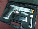 SIG SAUER P226 S - X5 - 9MM - SAO - STAINLESS - GERMAN - EXCELLENT WITH BOX & PAPERS - 2 of 11