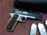 ED BROWN CLASSIC CUSTOM 1911 .45ACP - WITH FOUR FACTORY MAGS & CASE - 2 of 15