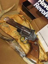 S&W Model 686-1 - 2 of 4