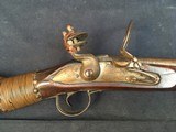 Beautiful flintlock rifle, probably for native American or Canadian English type brown bess,I remain at your disposal for any questions! - 4 of 15