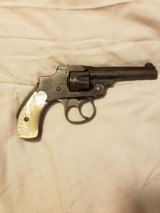 Smith and Wesson safety hammerless.32
1st model - 5 of 6