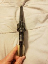 Smith and Wesson safety hammerless.32
1st model - 6 of 6