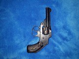 Smith and Wesson .32 Safety hammer less revolver - 1 of 7