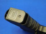 LNIB Glock 17 Gen 3 w/ box and extra sights - 18 of 21