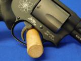 Pre-owned Smith & Wesson 340PD "Air Lite" snub nose 357 mag w/ orig box - 5 of 24