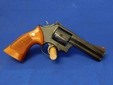 Smith & Wesson 586 No Dash 357 Magnum made 1984 - 10 of 24