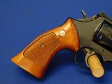 Smith & Wesson 586 No Dash 357 Magnum made 1984 - 14 of 24