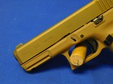 Like New condition Glock G19x 9mm - 13 of 18