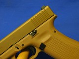 Like New condition Glock G19x 9mm - 12 of 18