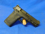 Like New condition Smith & Wesson Shield M2.0 380 ACP - 2 of 18