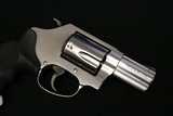 Excellent Smith & Wesson 60-14 357 Magnum Stainless 2 inch - 1 of 23
