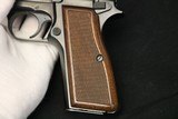 1981 Belgium Browning Hi Power 9mm Factory Adjustable Sites with Case High Condition - 16 of 20