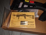 Hi Point 995 TS BL
9mm
carbine - 6 of 8