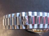 ROLEX 18K White Gold
PRESIDENT, DAY / DATE - 4 of 4