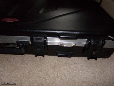 SKB Bow or Gun case - Image 3 of 7
