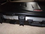 SKB Bow or Gun case - 4 of 7