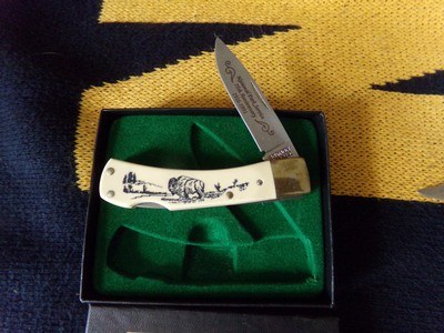Marbles , Schrade and Western Knives - Image 9 of 11