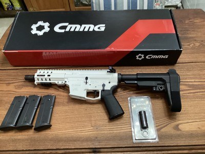 CMMG Banshee MK57 5.7x28 - Image 1 of 8