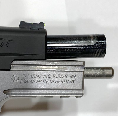 Sig Sauer P220 
