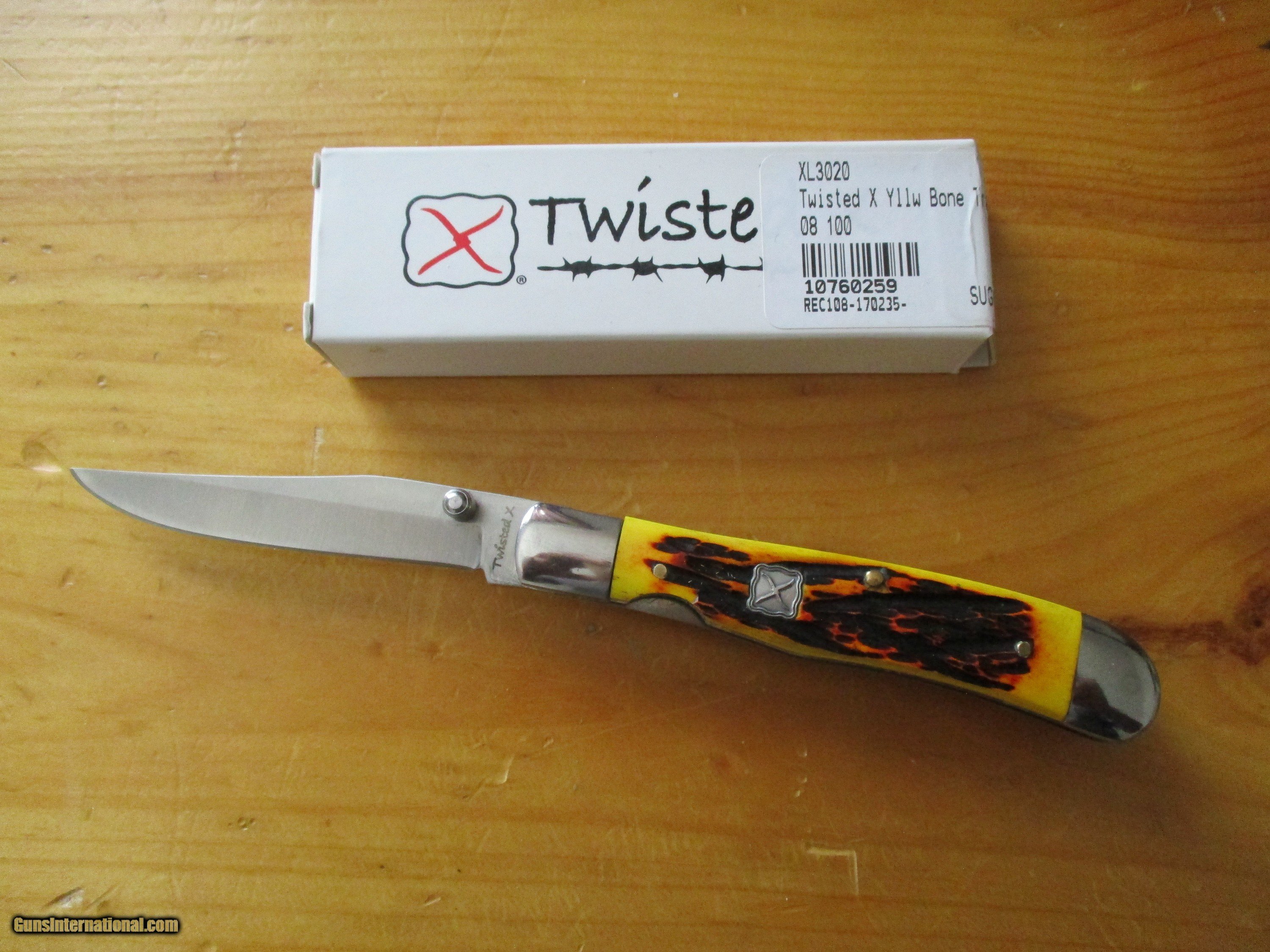 TWISTED X YELLOW BONE KNIFE