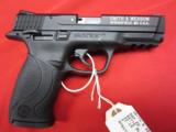 Smith & Wesson M&P22 4" bbl (USED) - 1 of 2