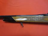 Weatherby Mark V Deluxe 300 Weatherby Magnum 24"
- 2 of 9
