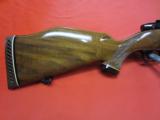 Weatherby Mark V Deluxe 300 Weatherby Magnum 24"
- 4 of 9