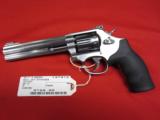 Smith & Wesson Model 617 22LR 6