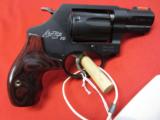 Smith & Wesson MODEL 351PD-R AIRLIGHT 22 Magnum 1 7/8" w/ Fiber Optic Sight (NEW) - 1 of 2