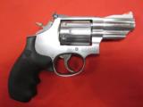 Smith & Wesson Model 66-4 357 Magnum 2 1/2