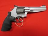 Smith & Wesson Model 986 Pro Series 9mm 5