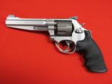 Smith & Wesson Model 986 Pro Series 9mm 5