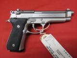 Beretta 92FS Inox 9mm 5