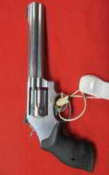 Smith & Wesson Model 617 22LR 6" Adj Rear Sight (NEW) - 2 of 2