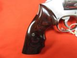 Smith & Wesson Model 617-2 22LR 6