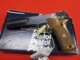 Smith & Wesson 422 22lr 6