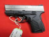 Springfield XDS 9mm 3.3" Two-Tone - 2 of 2