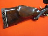 Weatherby Mark V Deluxe LEFT-HAND 340 Wtby Mag w/ Zeiss Scope
- 2 of 8