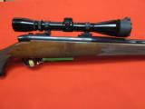 Weatherby Mark V Deluxe LEFT-HAND 7mm Mag w/ Leupold - 1 of 8