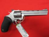 Taurus Tracker 22 Magnum 6 1/2" Stainless
- 1 of 2