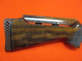 Browning BT-99 Grade III 12ga/34" Inv+ w/ Adjustable Comb - 2 of 9