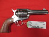Ruger Vaquero 44 Magnum 4 5/8" Stainless
- 1 of 2