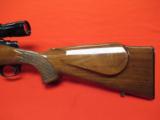 Remington 700 ADL
22-250 REM/22" (USED) - 5 of 6
