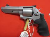 Smith & Wesson Model 620 V-Comp
44 Magnum / 4.25"
(NEW) - 2 of 2